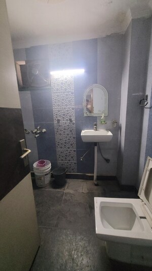 Washroom in  Warehouse at Dilshad Colony – for Rent