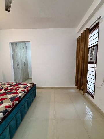 Bedroom in 2 BHK Builder Floor at Sector 51 – for Rent