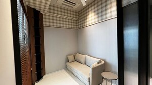 Team Area in 4 BHK Apartment at Indiabulls Sky Forest, Lower Parel – for Rent