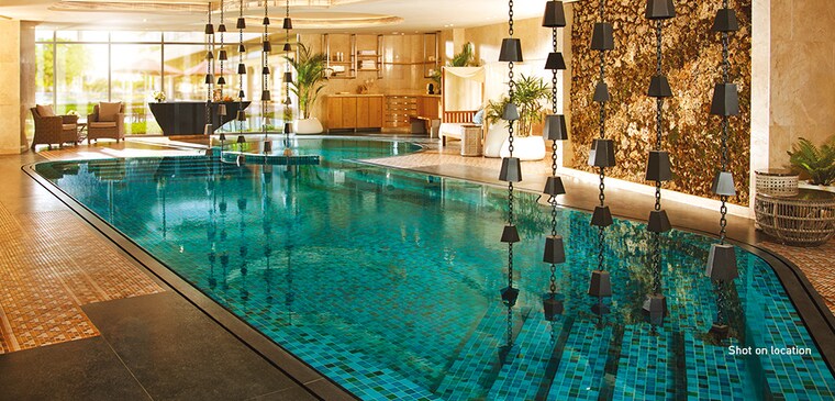 Swimming Pool, lodha-world-one 3 Bedroom 2679 Sq.Ft. Apartment In Worli Mumbai 9579319