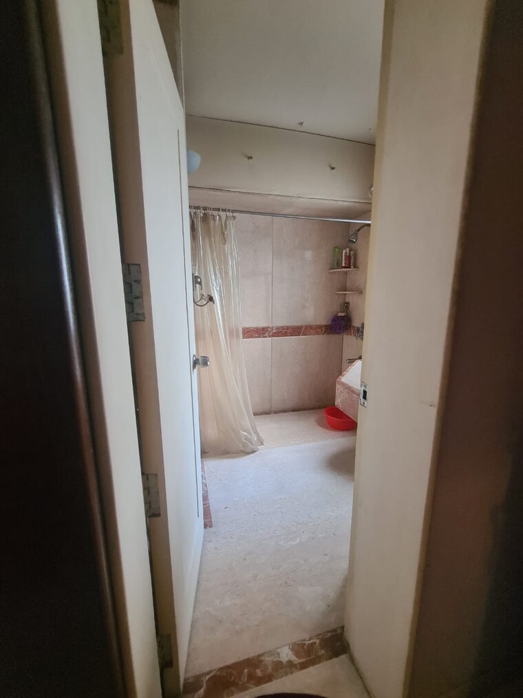 Bathroom, mit-olympus 4 Bedroom 3800 Sq.Ft. Apartment In Koregaon Park Pune 9579348