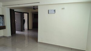 Room in 2 BHK Apartment at Ratan Galaxy, Vrindavan Yojna – for Rent