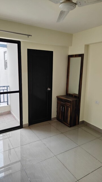 2 BHK Apartment For Rent in Ratan Galaxy, Vrindavan Yojna