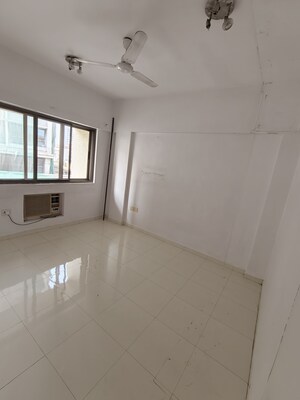 2 BHK Apartment For Sale in Bredco Viceroy Court, Kandivali East