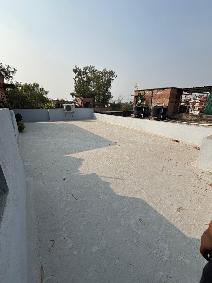  Parking, green-india-place 2 Bedroom 980 Sq.Ft. Apartment In Rajat Vihar Noida 9579402