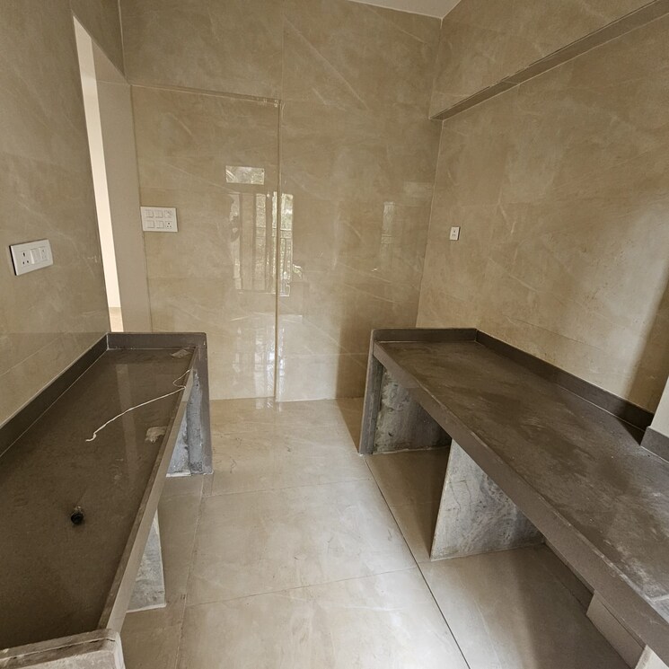 Kitchen, goregaon east 5 Bedroom 1500 Sq.Ft. Apartment In Goregaon East Mumbai 9579403