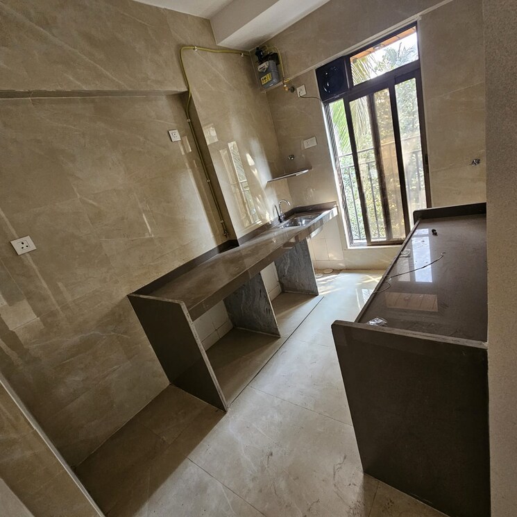 Kitchen, goregaon east 5 Bedroom 1500 Sq.Ft. Apartment In Goregaon East Mumbai 9579403