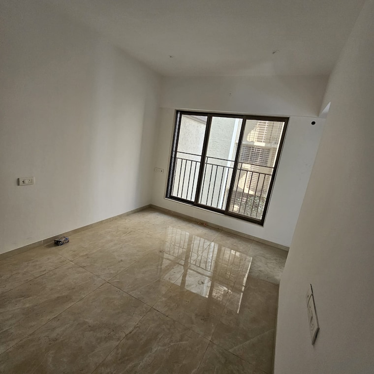 Room, goregaon east 5 Bedroom 1500 Sq.Ft. Apartment In Goregaon East Mumbai 9579403