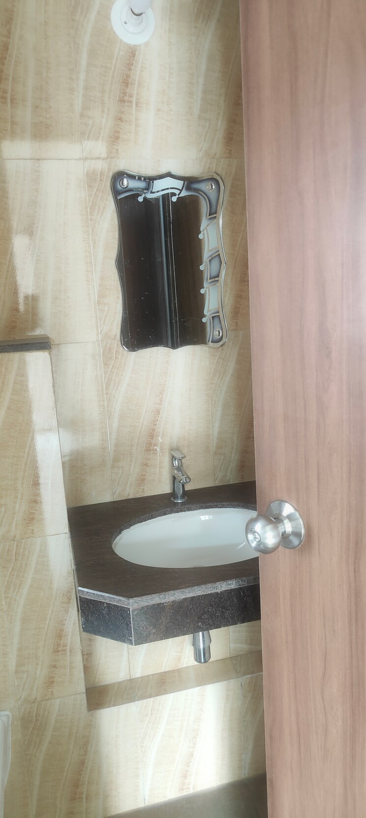 Bathroom, lodha-amara 1 Bedroom 550 Sq.Ft. Apartment In Kolshet Road Thane 9579431