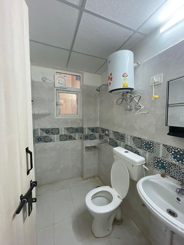 Bathroom, signature-global-prime 2 Bedroom 573 Sq.Ft. Apartment In Sector 63a Gurgaon 9579434