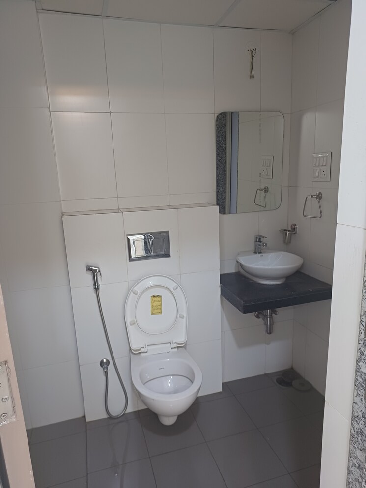 Attached Bathroom, godrej-nirvaan 2 Bedroom 685 Sq.Ft. Apartment In Themghar Thane 9579429