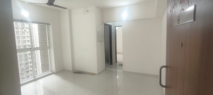 Living Room, lodha-amara 1 Bedroom 550 Sq.Ft. Apartment In Kolshet Road Thane 9579436