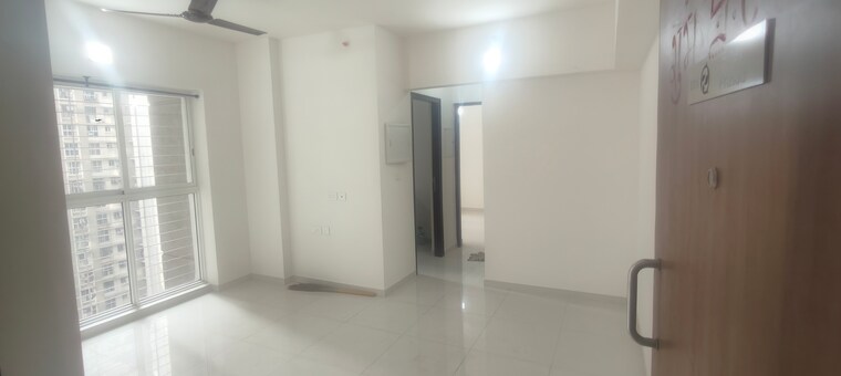 Living Room, lodha-amara 1 Bedroom 550 Sq.Ft. Apartment In Kolshet Road Thane 9579436