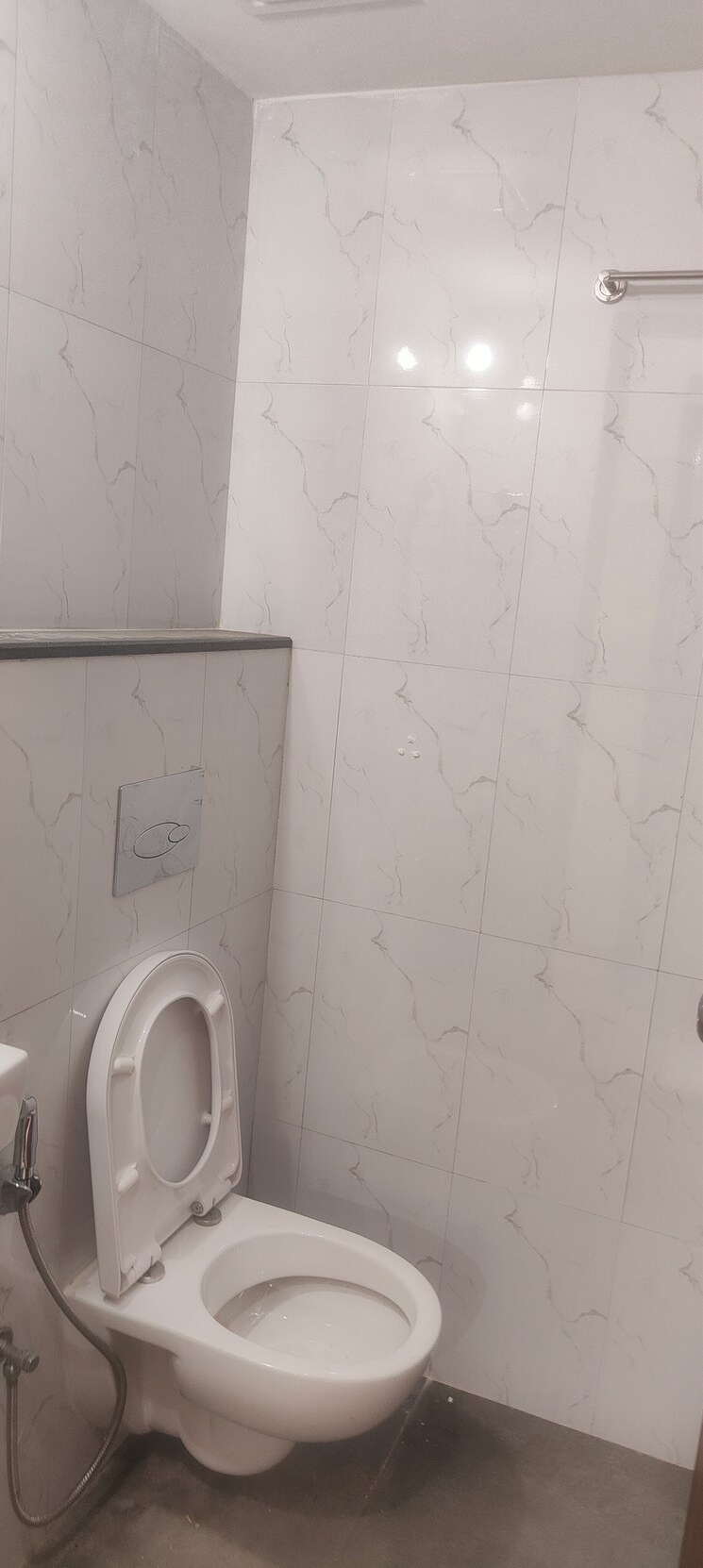 Bathroom, lodha-amara 1 Bedroom 550 Sq.Ft. Apartment In Kolshet Road Thane 9579436
