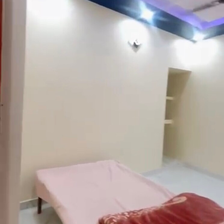 Room, gangapuram 1 Bedroom 45 Sq.Yd. Builder Floor In Gangapuram Ghaziabad 9579438