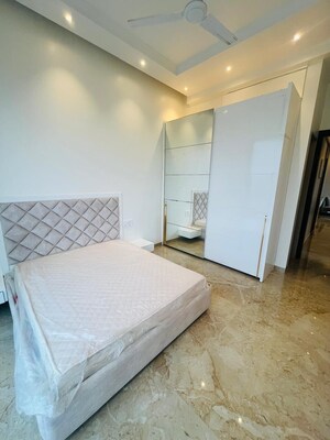 Bedroom in 3 BHK Apartment at Jyoti Sukriti, Goregaon East – for Rent