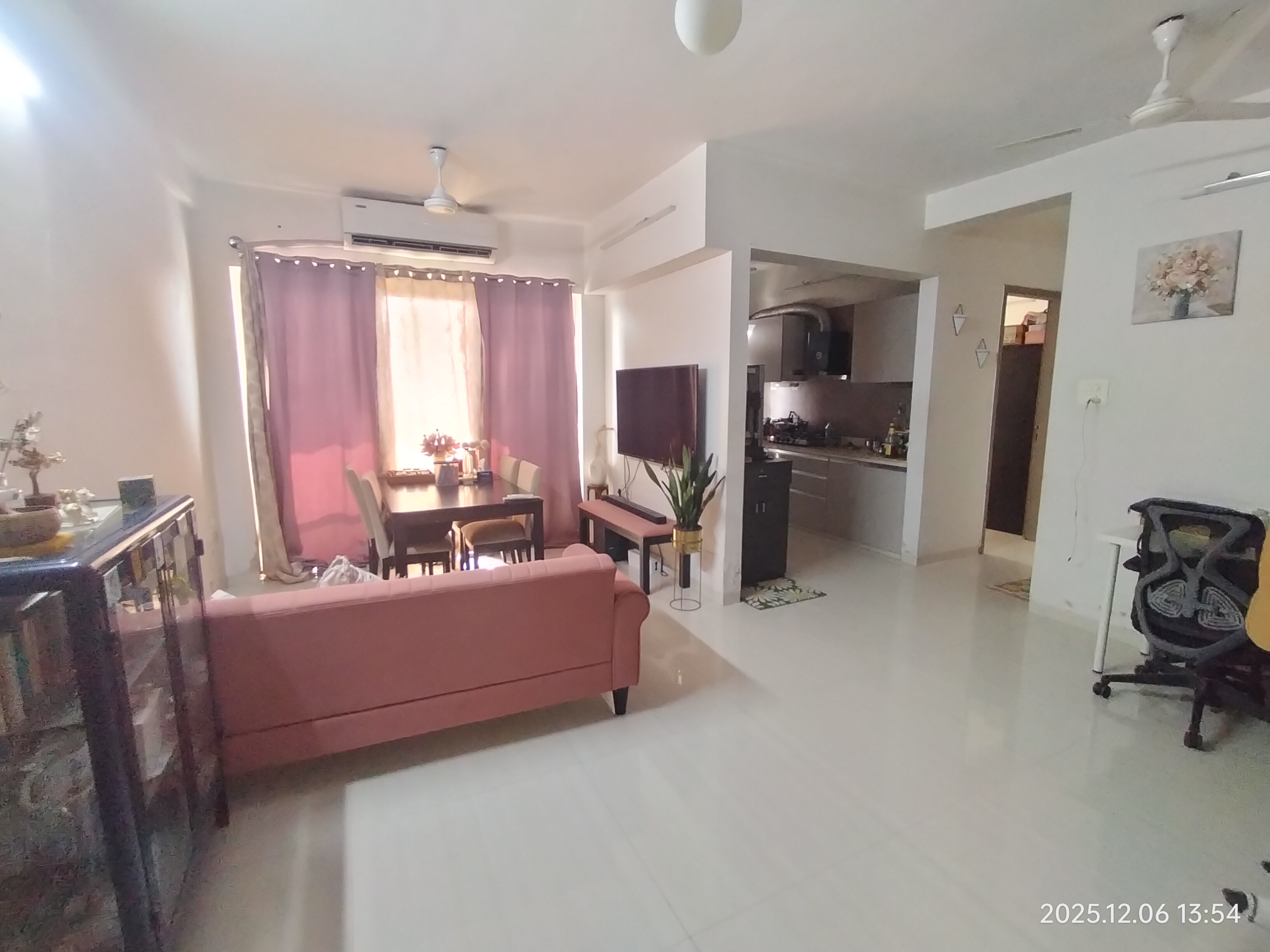 2 BHK 1245 Sq.Ft. Apartment in Akshar Green World