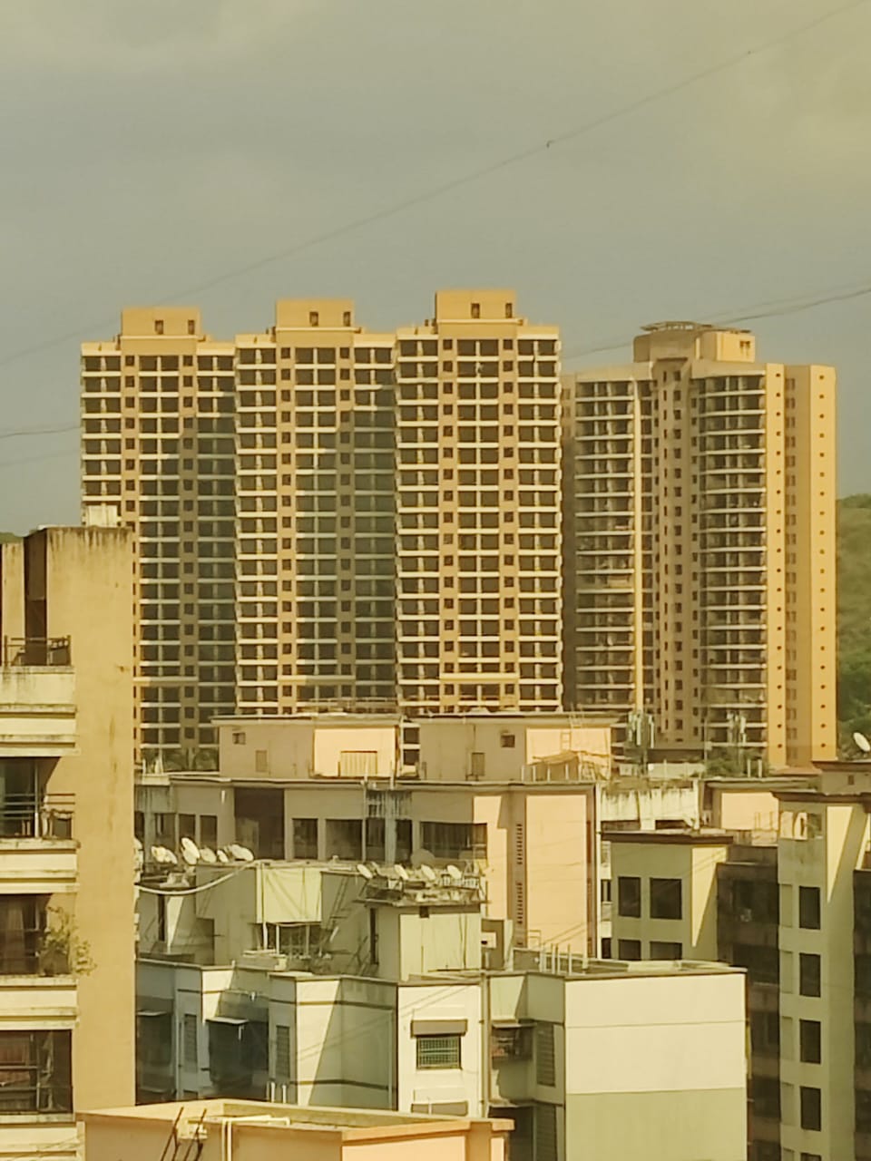 2 BHK Apartment For Rent in K Raheja Heights