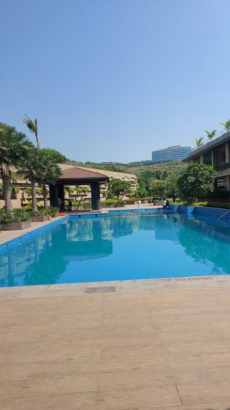 Swimming Pool, k-raheja-raheja-residency 3 Bedroom 1100 Sq.Ft. Apartment In Malad East Mumbai 9577229