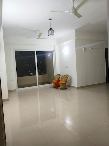 Bathroom in 4 BHK Apartment at Amrapali Crystal Homes, Sector 76 – for Rent