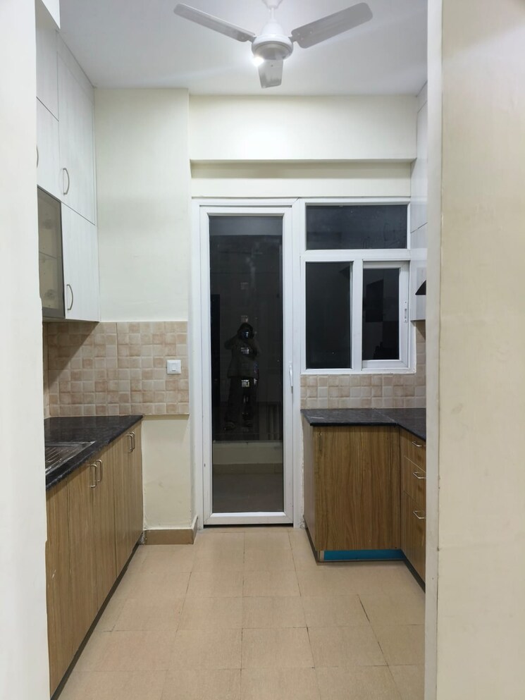 Kitchen, amrapali-crystal-homes 4 Bedroom 2175 Sq.Ft. Apartment In Sector 76 Noida 9579496