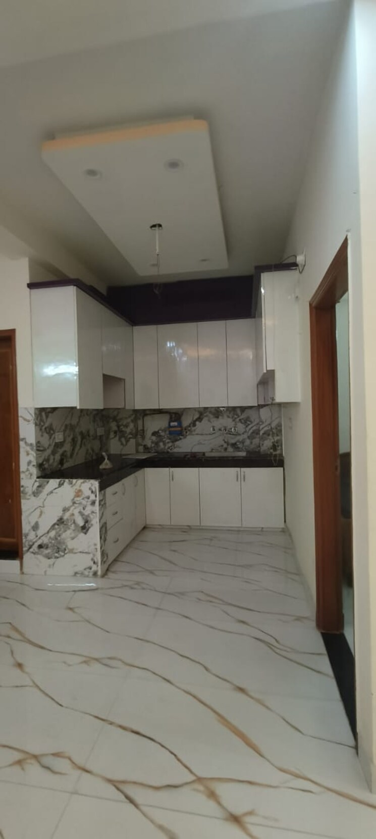 Kitchen, dwarka 3 Bedroom 1100 Sq.Ft. Builder Floor In Dwarka Delhi 9579500