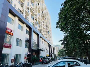  Office Space – Exterior View View at Parsvnath Planet, Gomti Nagar - for Rent