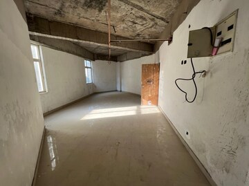 Team Area in  Office Space at Parsvnath Planet, Gomti Nagar – for Rent