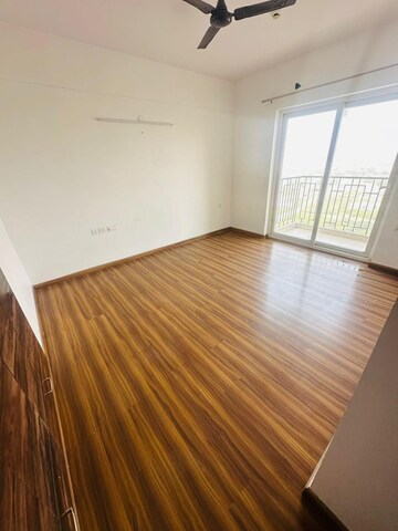 2 BHK Apartment For Rent in Amrapali Golf Homes, Sector 4 Greater Noida