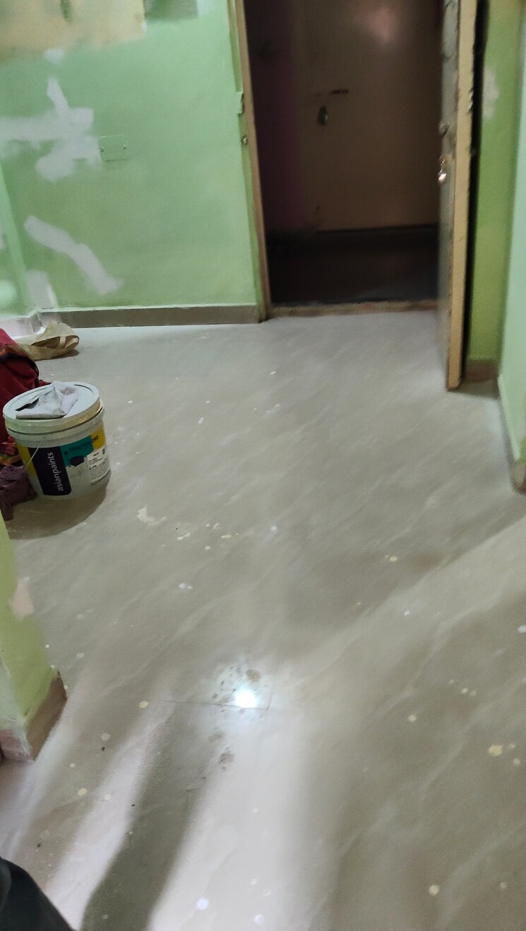  Parking, swadeshi-chs 1 RK 225 Sq.Ft. Apartment In Chunabhatti Mumbai 9579529