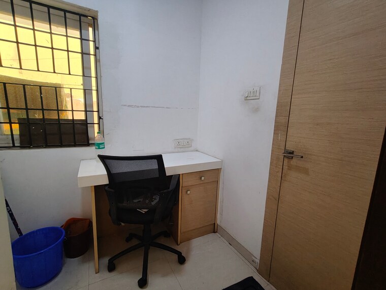 Team Area, kodambakkam Commercial Office Space 500 Sq.Ft. In Kodambakkam Chennai 9579549