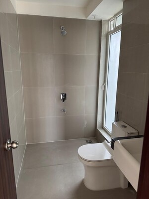 Bathroom in 3.5 BHK Apartment at Indiabulls One Indiabulls, Pokhran Road No Two – for Rent