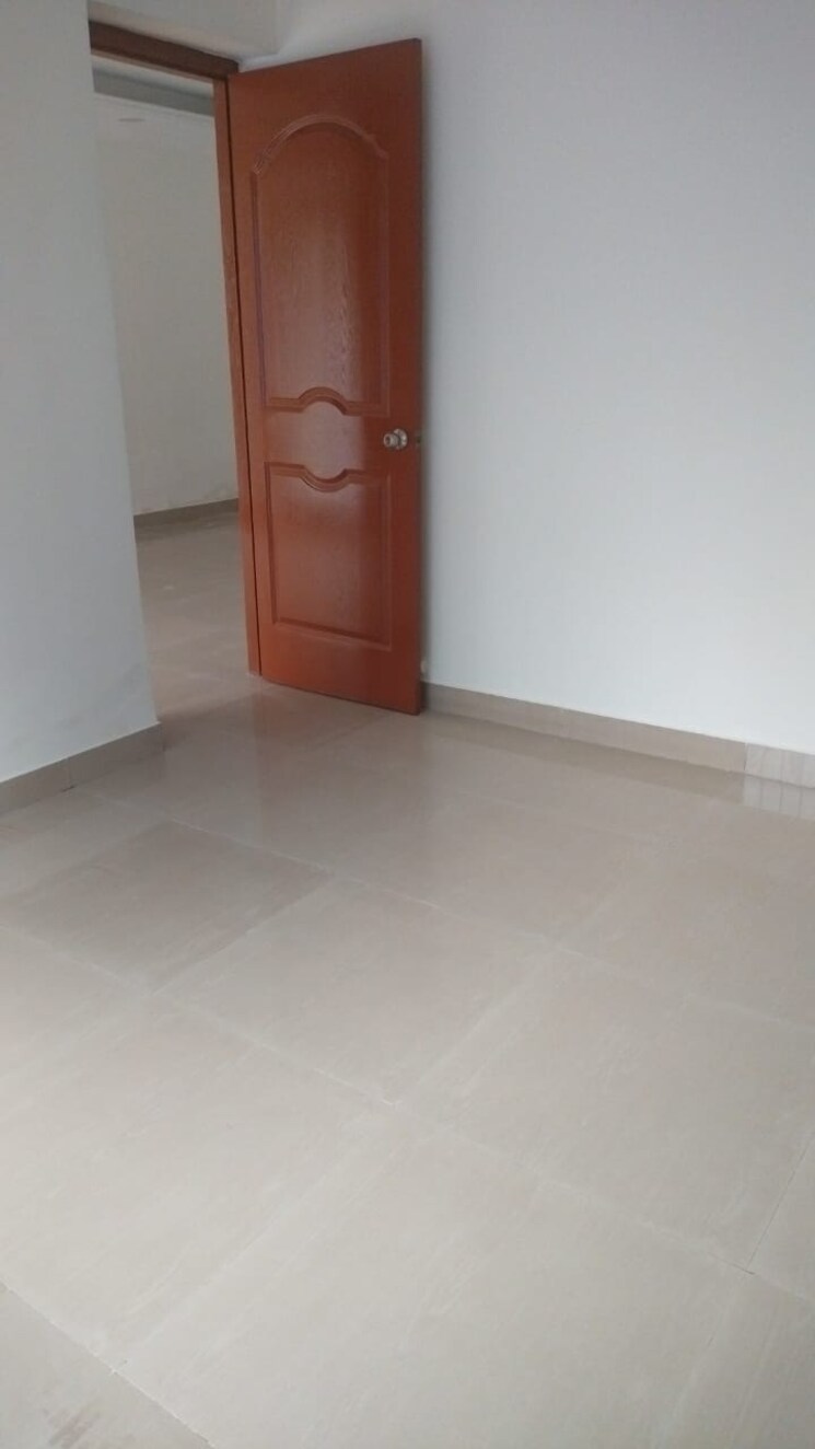 Room, tilak-indrayani 1.5 Bedroom 550 Sq.Ft. Apartment In Tilak Nagar Mumbai 9579548