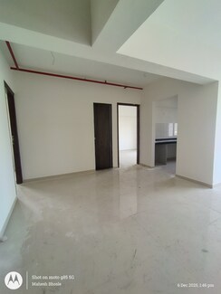 2 BHK + Extra Room Apartment For Sale in Roswalt Ray