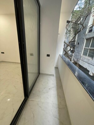 Balcony in 1 BHK Builder Floor at Mehrauli – for Rent