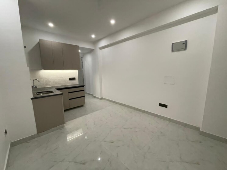 Room, mehrauli 1 Bedroom 900 Sq.Ft. Builder Floor In Mehrauli Delhi 9579555