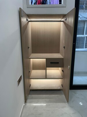 Bathroom in 1 BHK Builder Floor at Mehrauli – for Rent