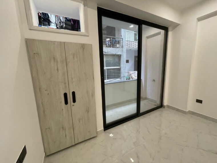 Room, mehrauli 1 Bedroom 900 Sq.Ft. Builder Floor In Mehrauli Delhi 9579555