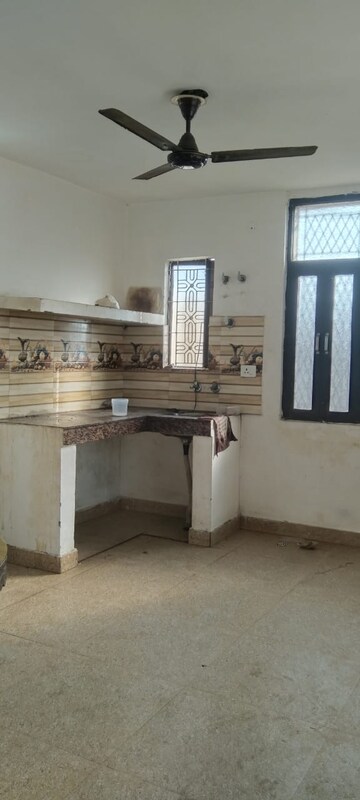 1 BHK Builder Floor For Rent in Kishangarh