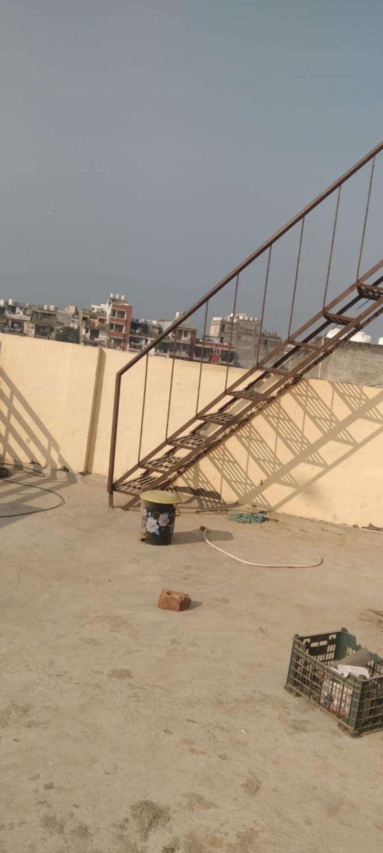 Terrace, kishangarh 1 Bedroom 550 Sq.Ft. Builder Floor In Kishangarh Delhi 9579583