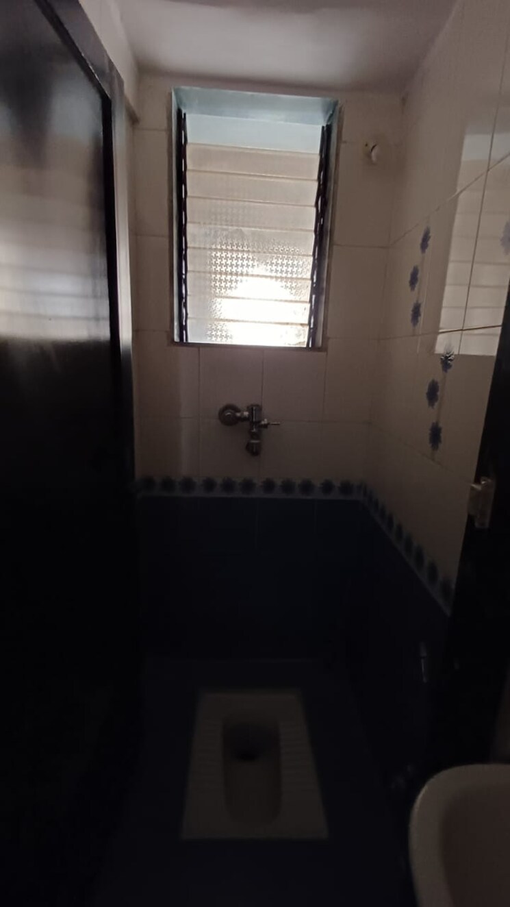 Bathroom, flower-valley-complex 2 Bedroom 700 Sq.Ft. Apartment In Khopat Thane 9579598