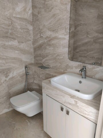 Bathroom in 5 BHK Apartment at Rustomjee Crown, Prabhadevi – for Rent