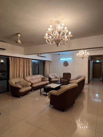 Living Room in 4 BHK Apartment at Vascon Marigold, Kalyani Nagar – for Sale