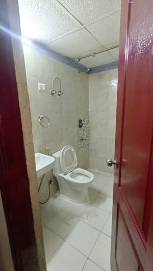 Bathroom in 1 BHK Apartment at Sethi Max Royal, Sector 76 – for Rent