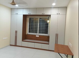 Room in 3 BHK Apartment at Jayabheri The Nirvana, Gopanpally – for Rent