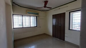 Room in 2 BHK Apartment at Flower Valley Complex, Khopat – for Rent