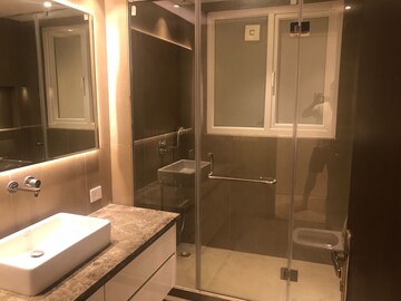 Attached Bathroom in 4 BHK Builder Floor at Boutique Residential Apartments G-88, Saket – for Rent