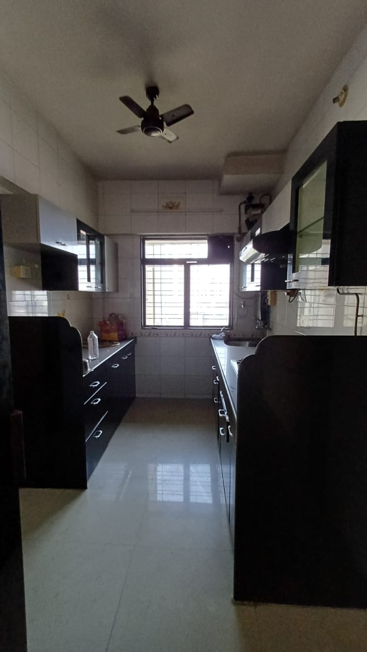 2 BHK + Extra Room Apartment For Rent in Flower Valley Complex