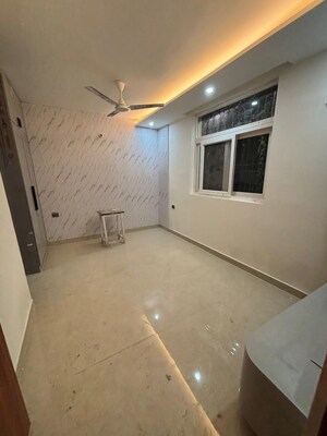 Room in 3 BHK Builder Floor at Boutique Residential Apartments G-88, Saket – for Rent