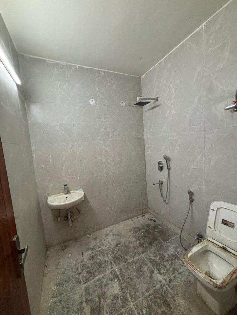 Bathroom, boutique-residential-apartments-g-88 3 Bedroom 1500 Sq.Ft. Builder Floor In Saket Delhi 9579700